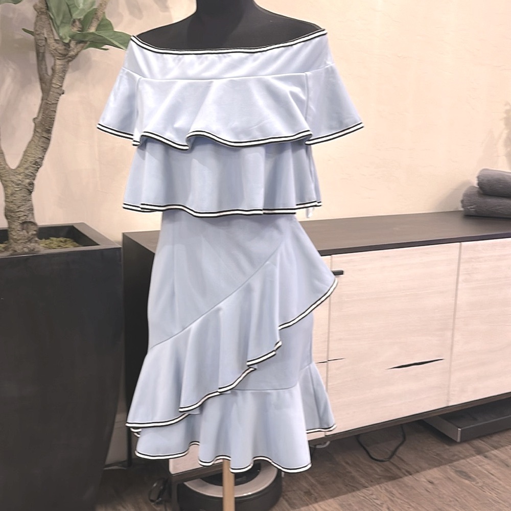 ANTHROPOLOGIE GRACIA Off Shoulder Ruffle Dress Light Blue Trimmed in B/W - Picture 3 of 12